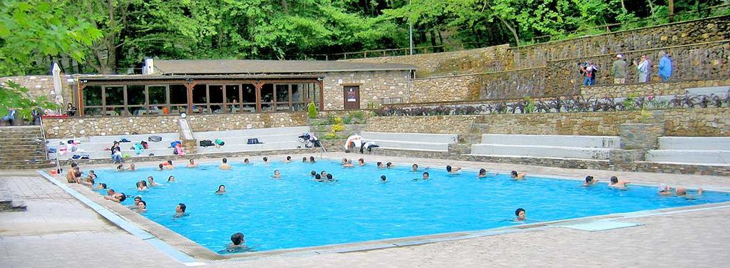 Guesthouse Athanasiou Káto Loutrákion Екстериор снимка